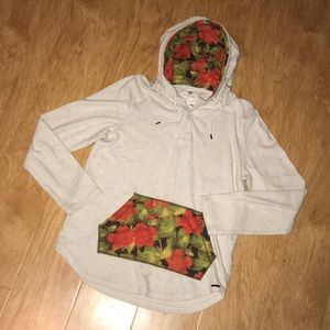 Shirt/hoodie